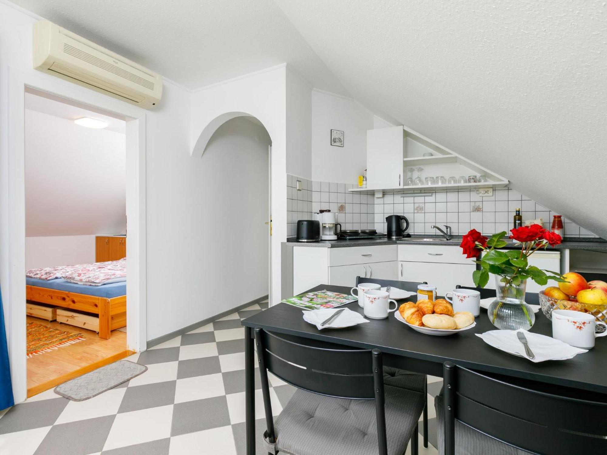 Apartment Gerania By Interhome Balatonfured Exterior photo